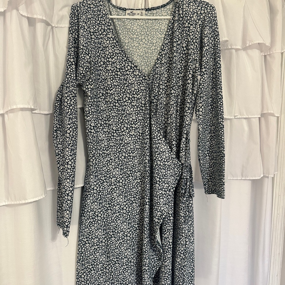 Hollister Navy Floral Long Sleeve Dress